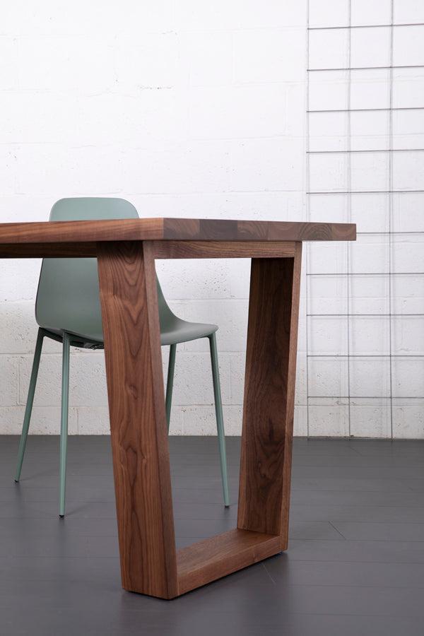 手工木餐桌
